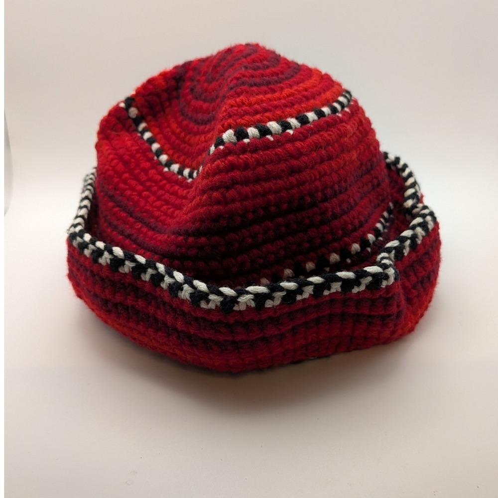 Kids Unisex Red Striped Crochet Cotton Bucket Hat Bolivia Handmade 21.5 Inch